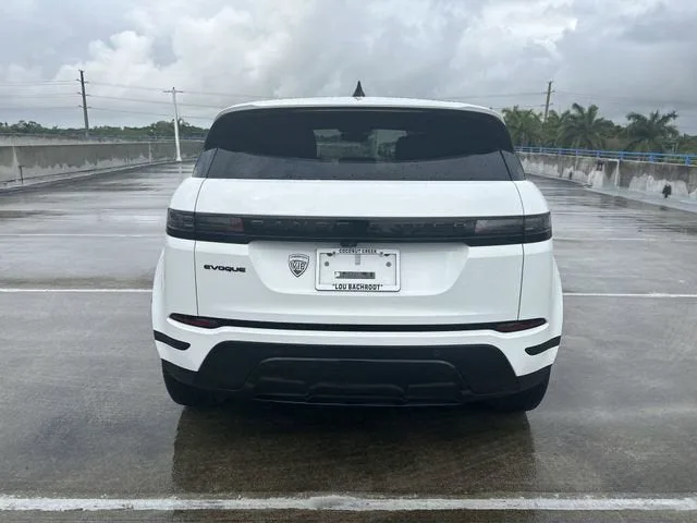 2024 Land Rover Range Rover Evoque Core S photo 35