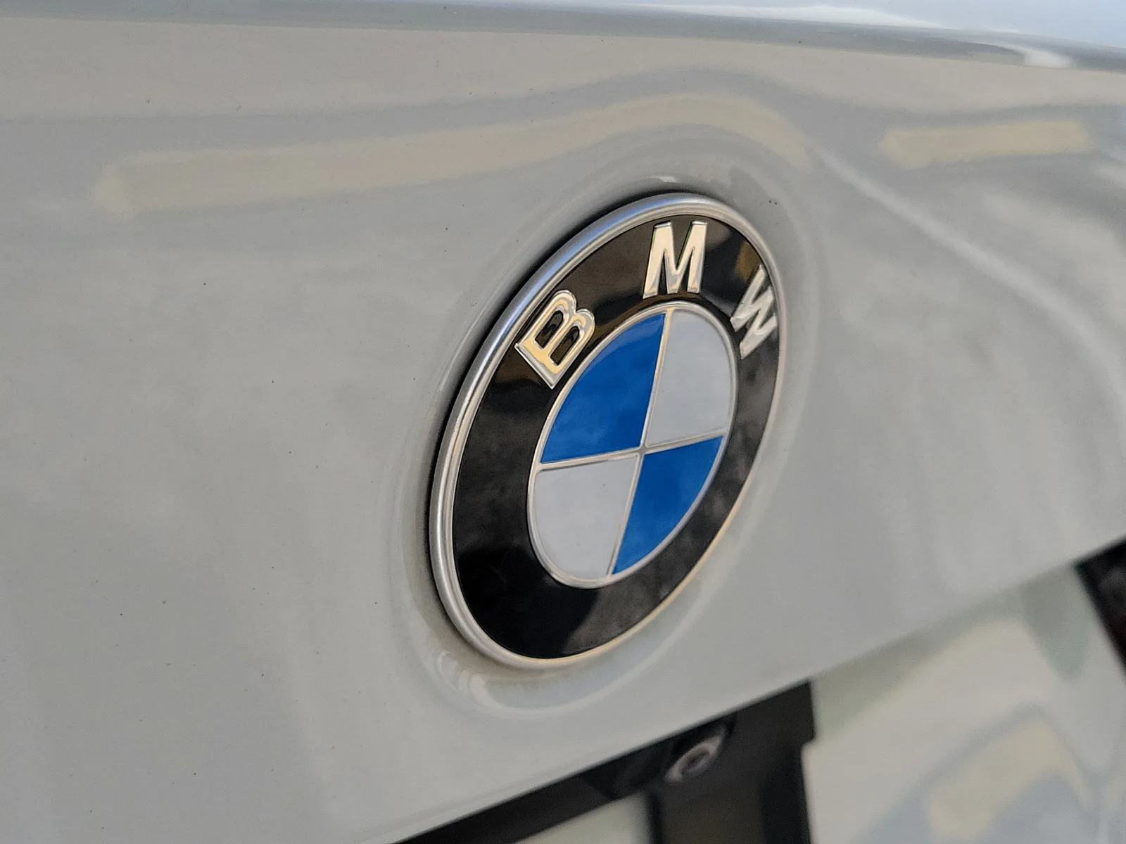 2022 BMW 3 Series 330i photo 10