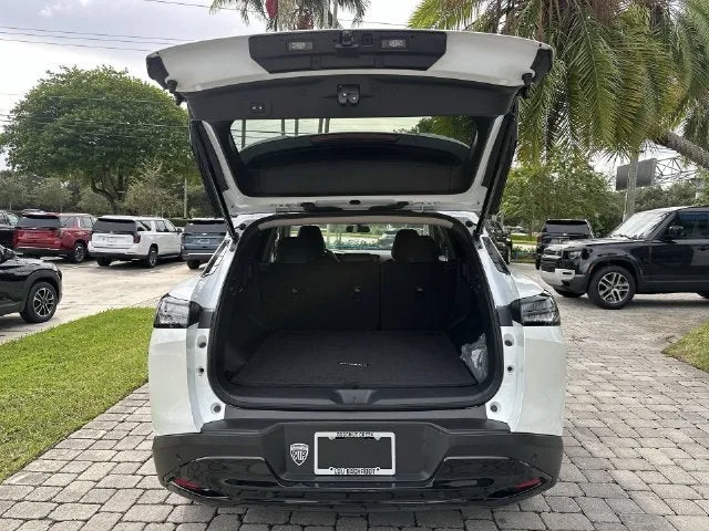 2025 Nissan Murano SV photo 28