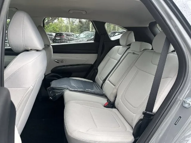 2026 Hyundai Tucson SE photo 27