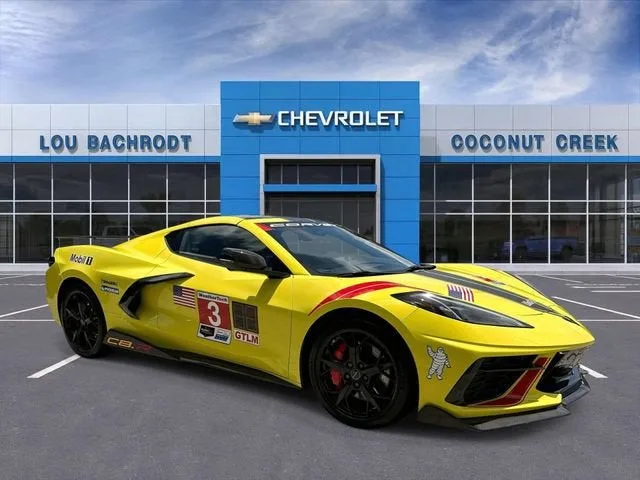 2020 Chevrolet Corvette Stingray 3LT photo 2