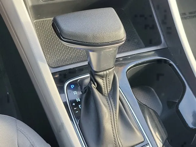 2025 Hyundai Tucson SE photo 31
