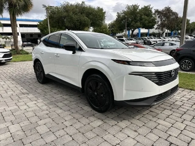 2025 Nissan Murano SV photo 16