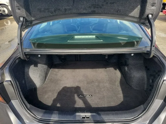 2024 Nissan Altima 2.5 SR photo 13