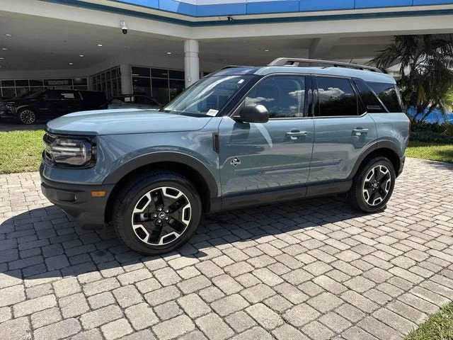 2023 Ford Bronco Sport Outer Banks photo 21