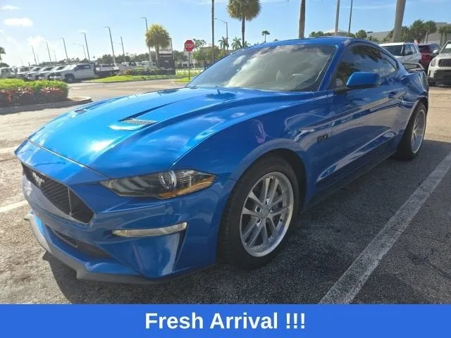 2021 Ford Mustang GT photo 6