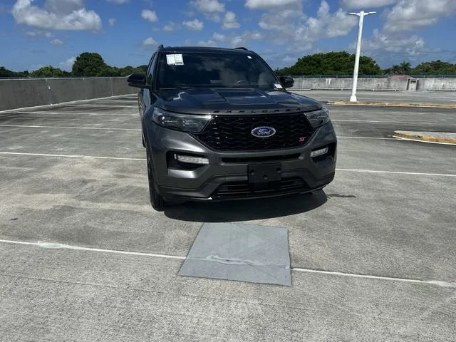 2020 Ford Explorer ST photo 18