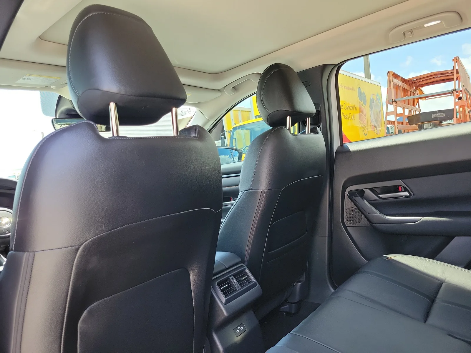 2026 Mazda CX-50 Hybrid Premium photo 17