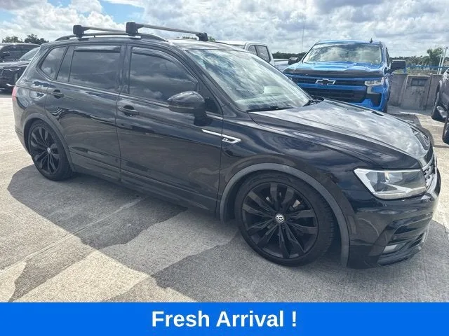 2020 Volkswagen Tiguan SE photo 16