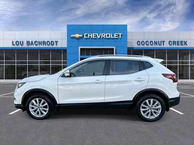 2022 Nissan Rogue Sport SV photo 5