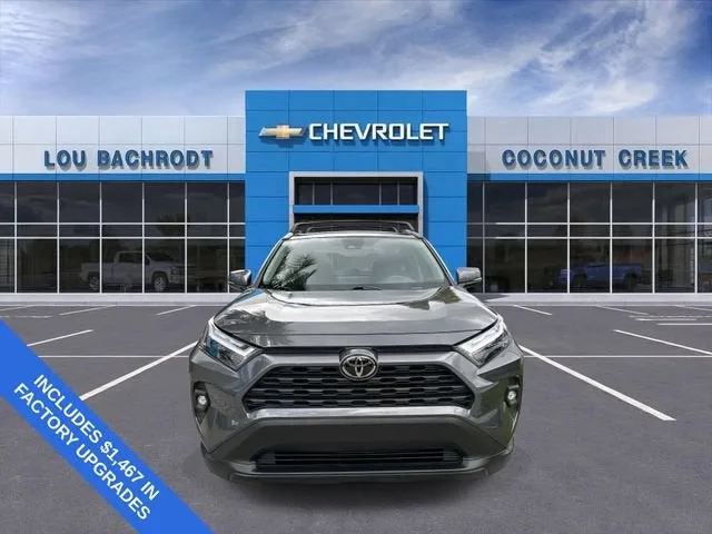 2024 Toyota RAV4 XLE Premium photo 3