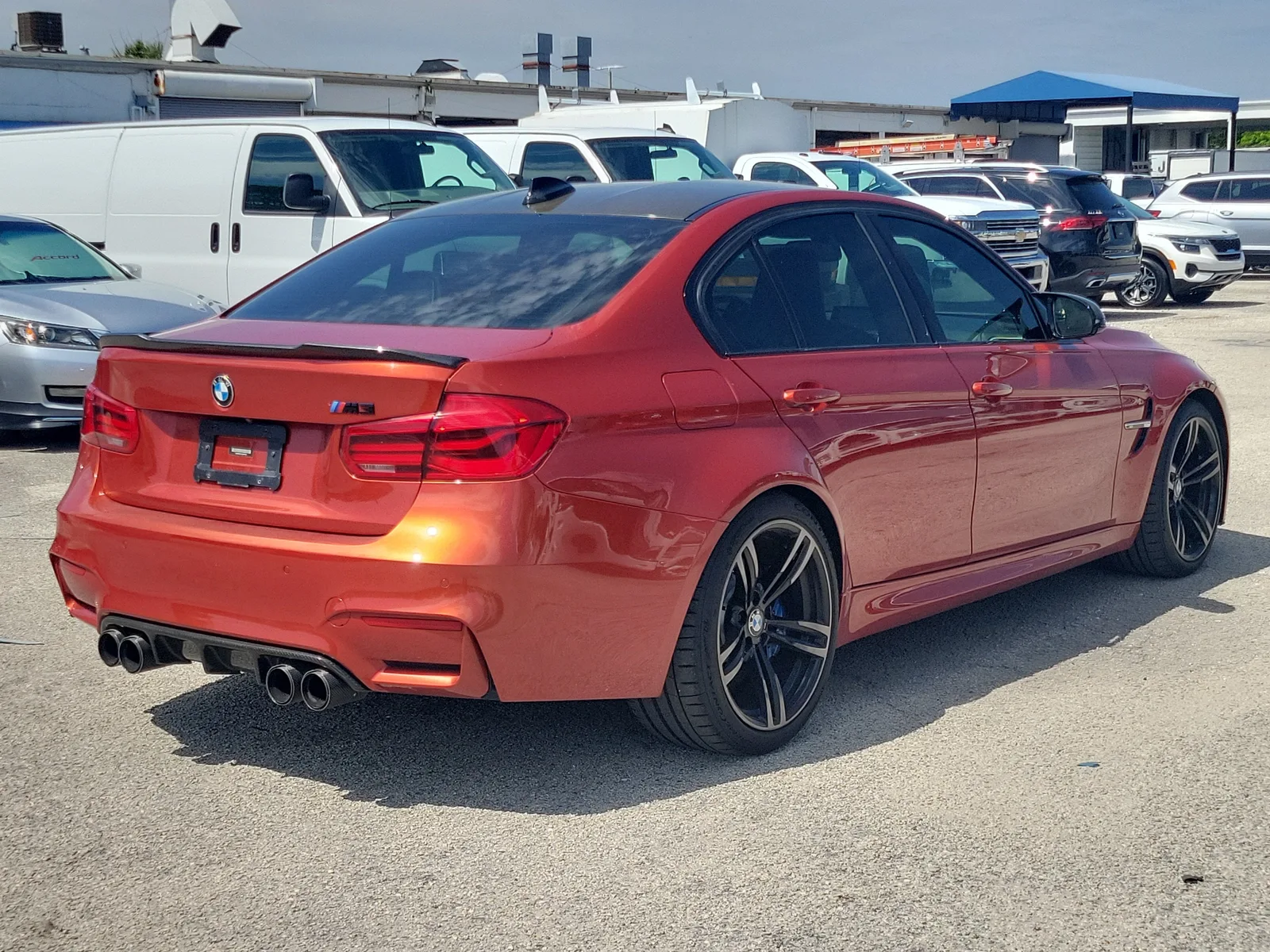 2017 BMW M3 4DR SDN photo 5