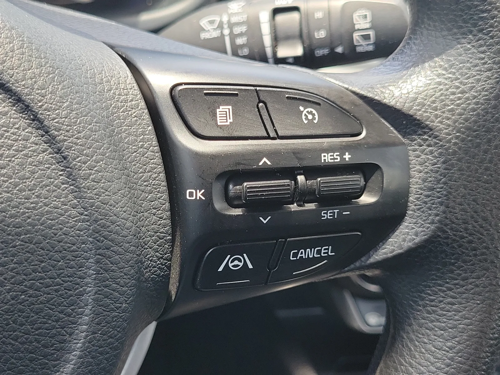 2022 Kia Rio 5-Door S photo 26