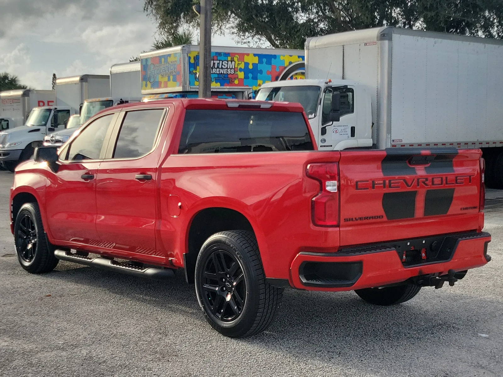 2021 Chevrolet Silverado 1500 Custom photo 5