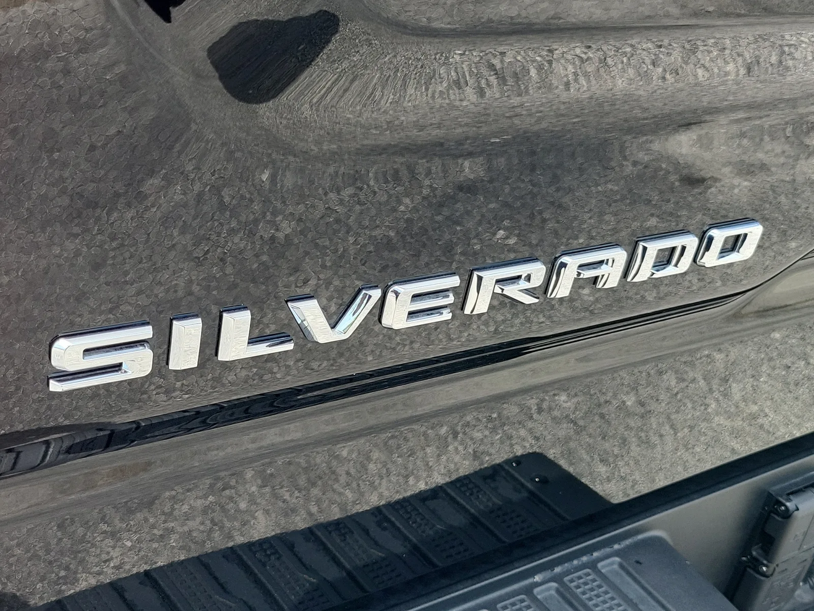 2025 Chevrolet Silverado 1500 LT Trail Boss photo 13