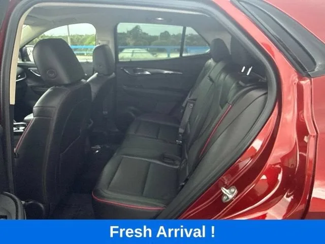 2023 Buick Envision Essence photo 3