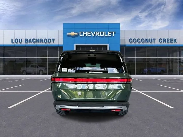 2023 RIVIAN R1S Adventure photo 7