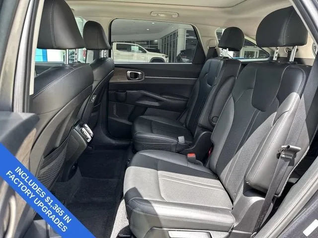 2023 Kia Sorento EX photo 27