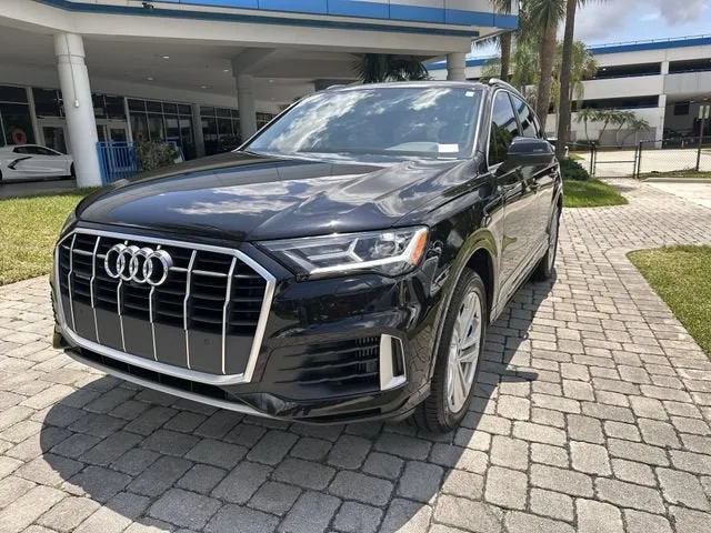 2021 Audi Q7 Premium Plus photo 21
