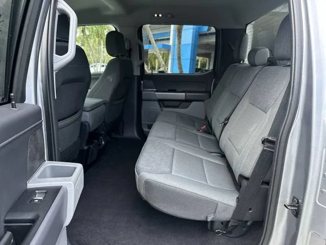 2025 Ford F-150 XLT photo 27