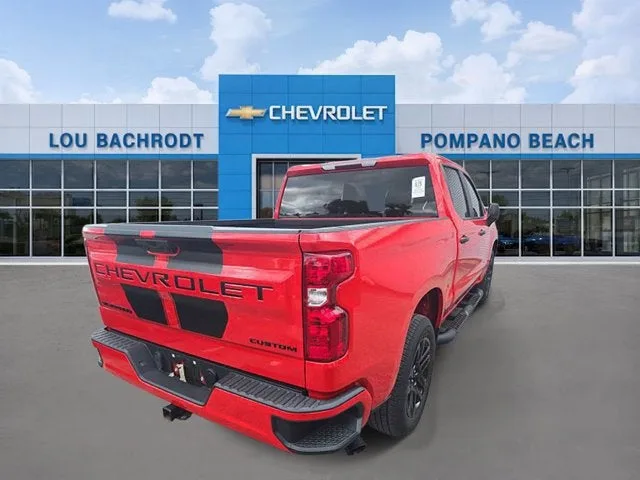 2022 Chevrolet Silverado 1500 Custom photo 4