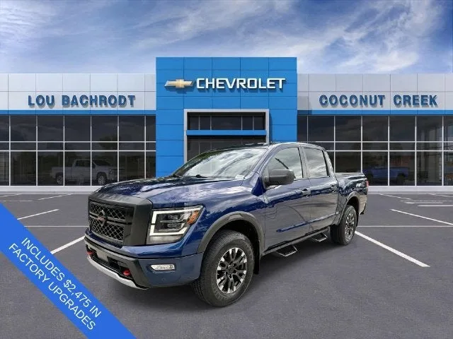 2021 Nissan Titan PRO-4X photo 4