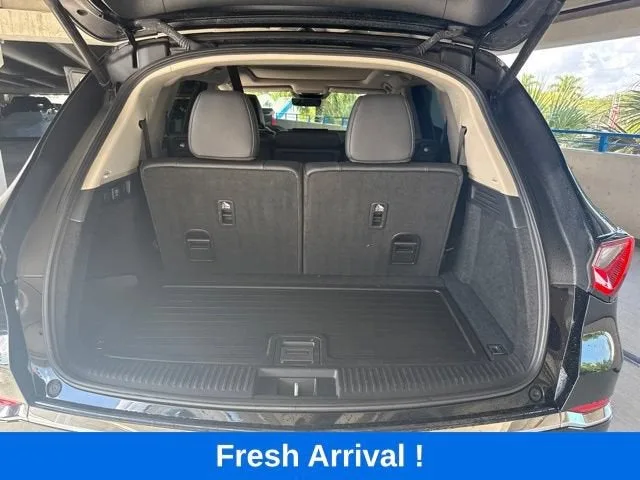 2025 Acura MDX 4DR FWD photo 4