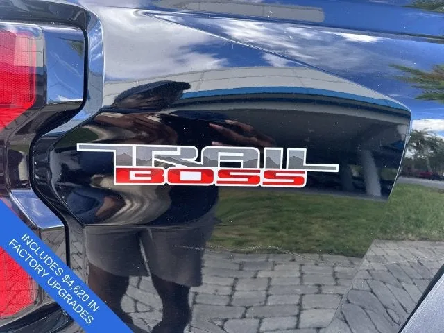 2023 Chevrolet Colorado 4WD Trail Boss photo 37