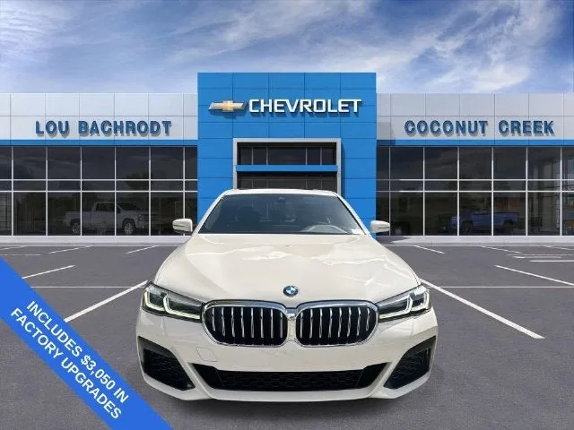 2023 BMW 5 Series 530i photo 3