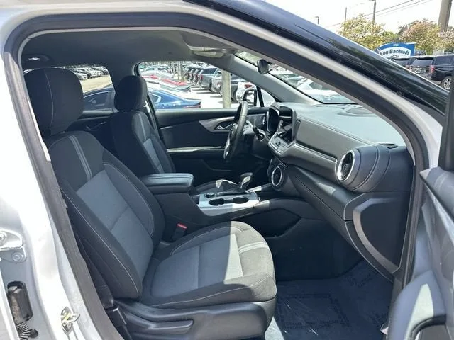 2023 Chevrolet Blazer 2LT photo 29