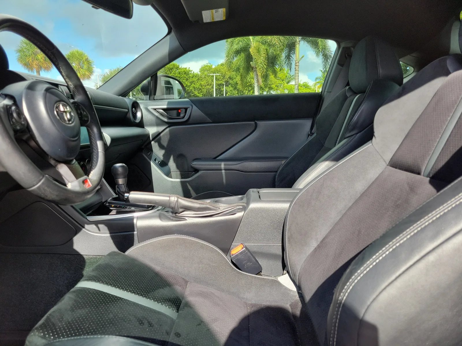 2024 Toyota GR86 Premium photo 19