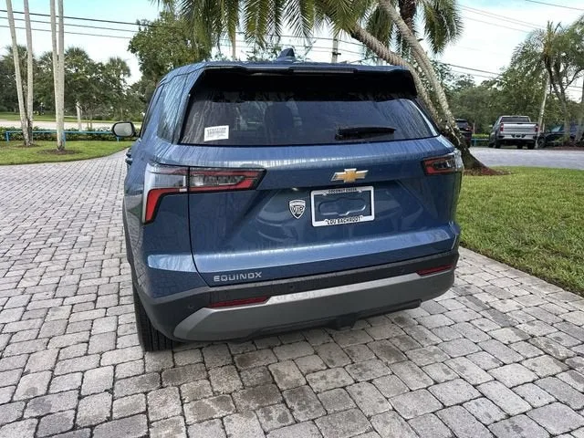 2026 Chevrolet Equinox LT photo 35