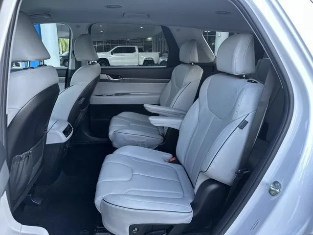 2025 Hyundai Palisade SEL photo 27