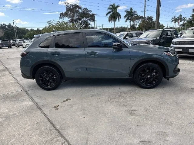 2024 Honda HR-V Sport photo 14