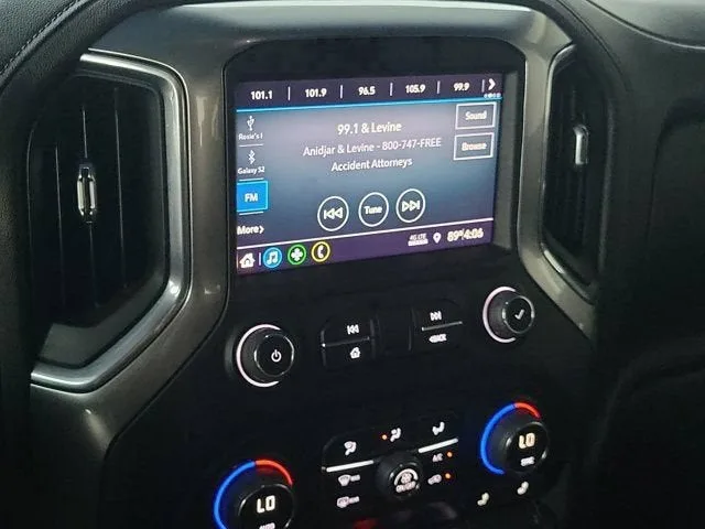 2022 Chevrolet Silverado 1500 LTD RST photo 26