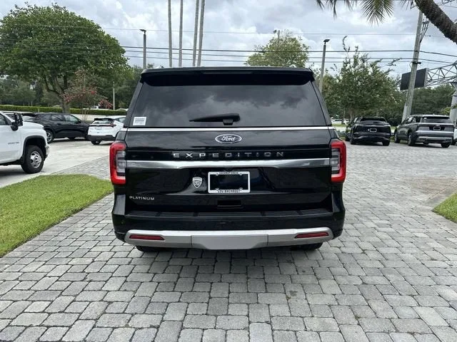 2022 Ford Expedition Platinum photo 35
