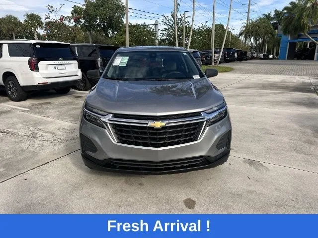 2024 Chevrolet Equinox LS photo 18