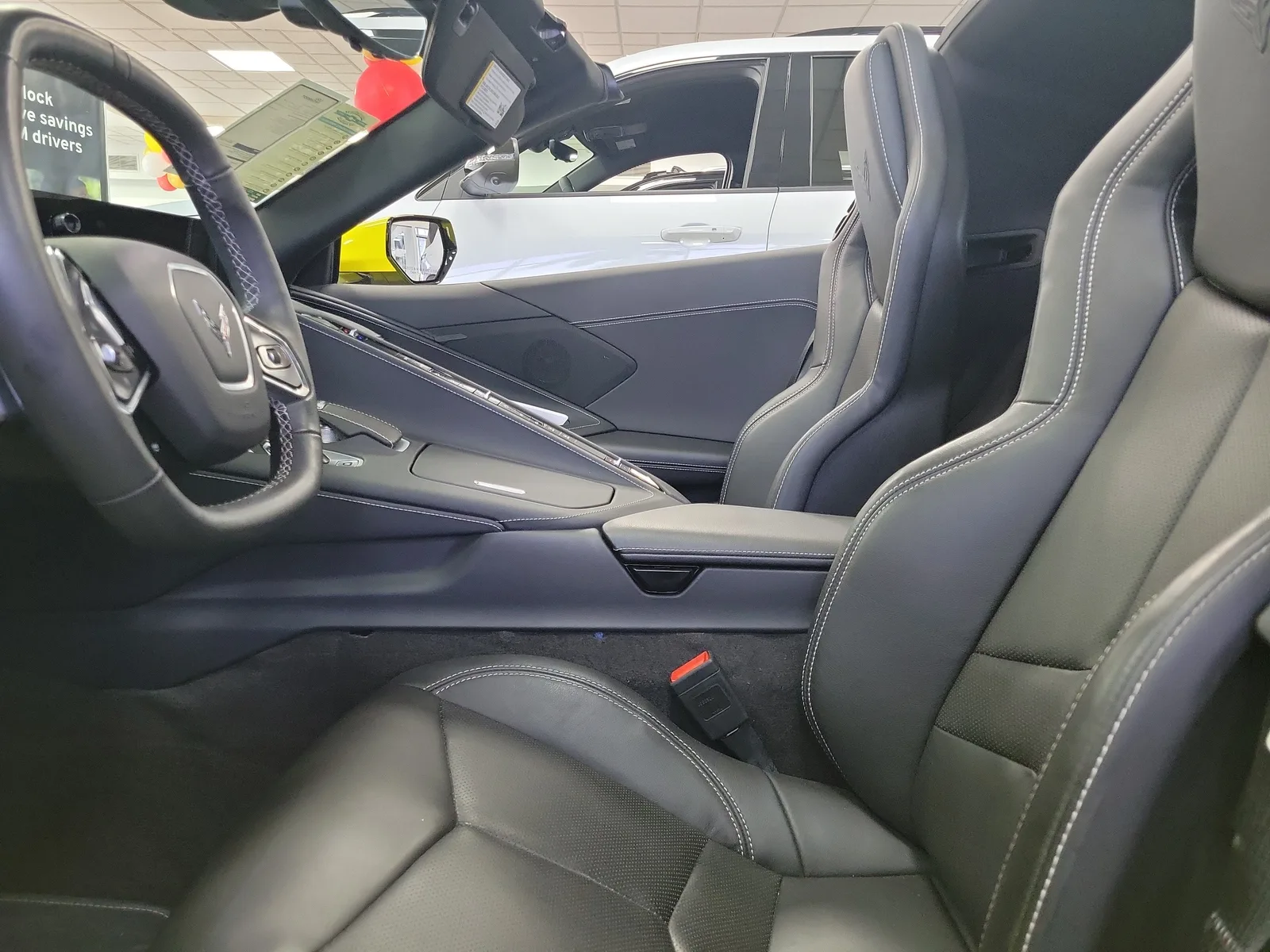 2024 Chevrolet Corvette Stingray 1LT photo 18