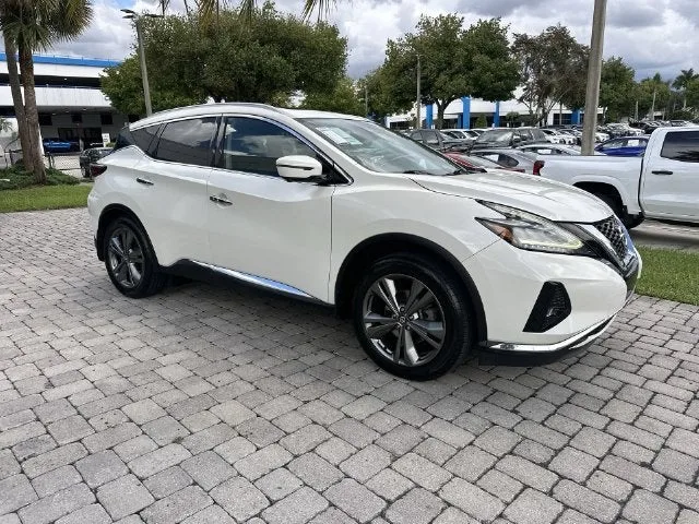 2020 Nissan Murano Platinum photo 16
