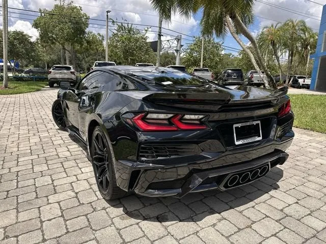 2026 Chevrolet Corvette Z06 2LZ photo 12