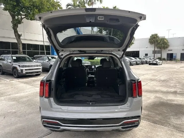 2023 Kia Sorento SX photo 28