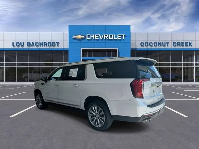 2022 GMC Yukon XL Denali photo 6