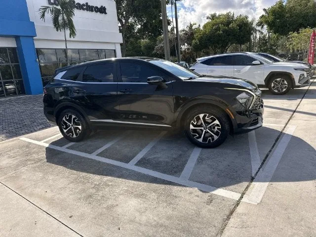 2023 Kia Sportage EX photo 15
