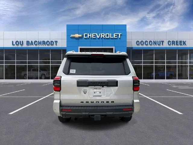 2025 Toyota 4Runner SR5 photo 7