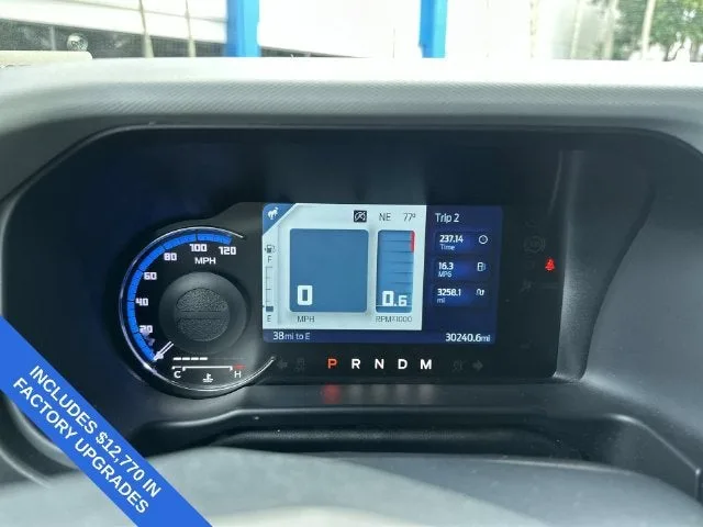 2023 Ford Bronco Base photo 26