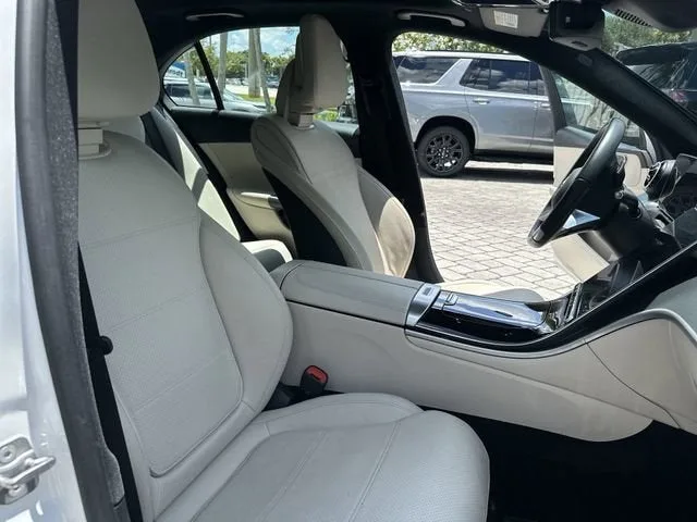 2025 Mercedes-Benz C-Class C 300 photo 30