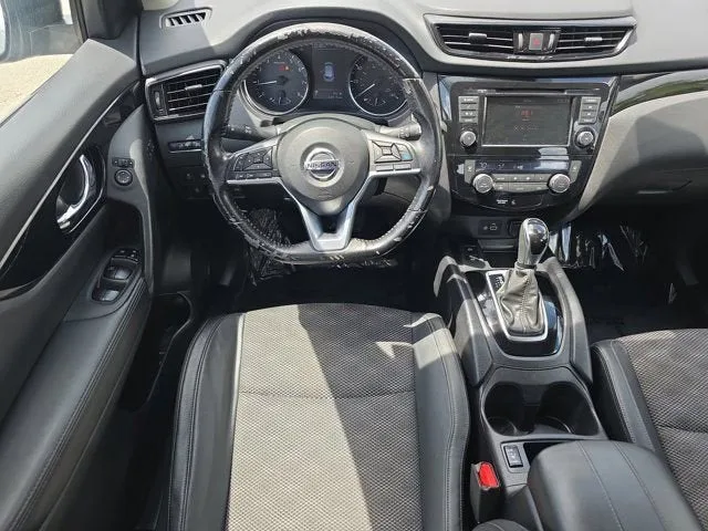 2022 Nissan Rogue Sport SV photo 20
