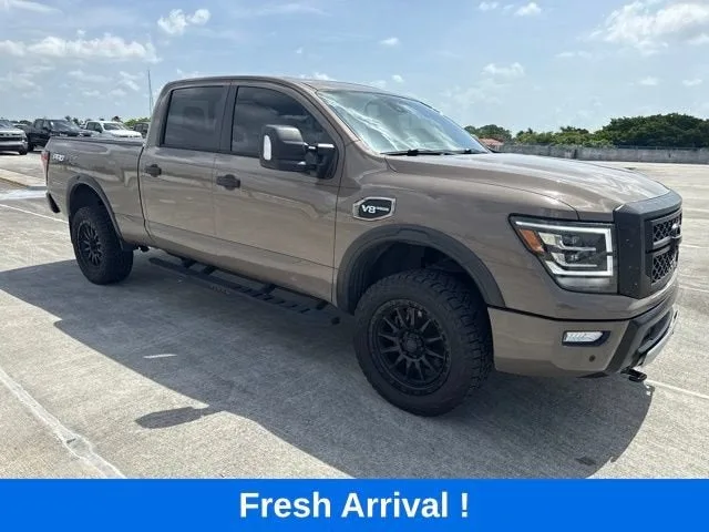 2023 Nissan Titan XD PRO-4X photo 16