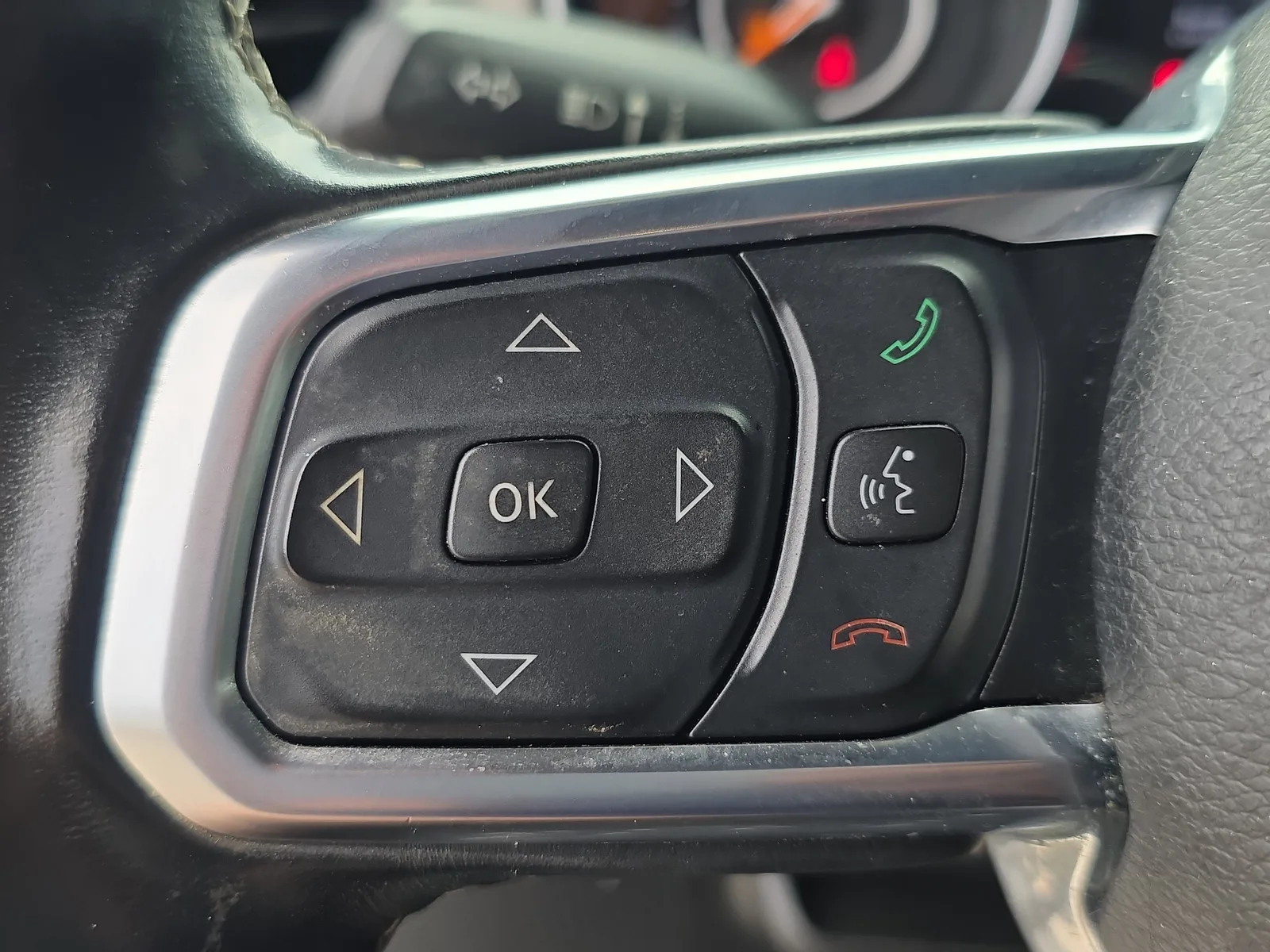 2020 Jeep Gladiator Sport S photo 29