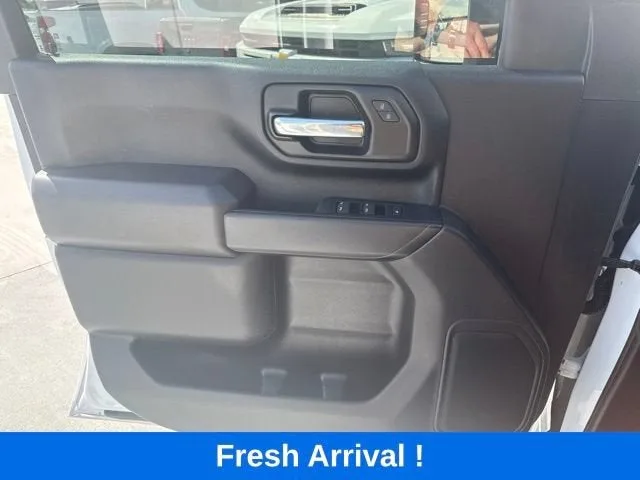 2026 Chevrolet Silverado 3500 HD WT DRW photo 10